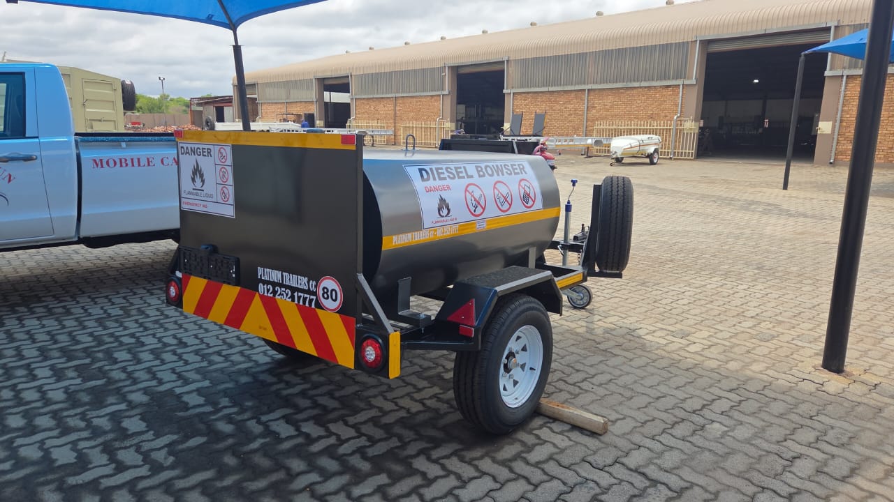 Platinum Trailers CC 1000L Diesel Bowser Trailer. – photo 4