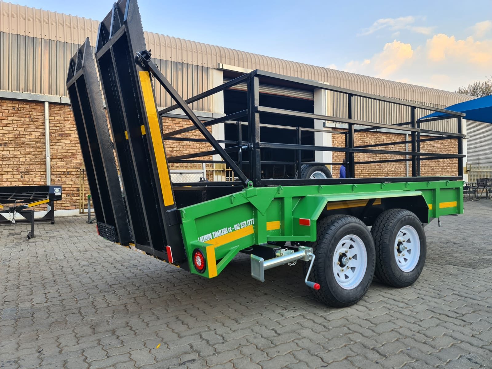 Platinum Trailers CC Bobcat / Forklift Combo Trailer. – photo 1