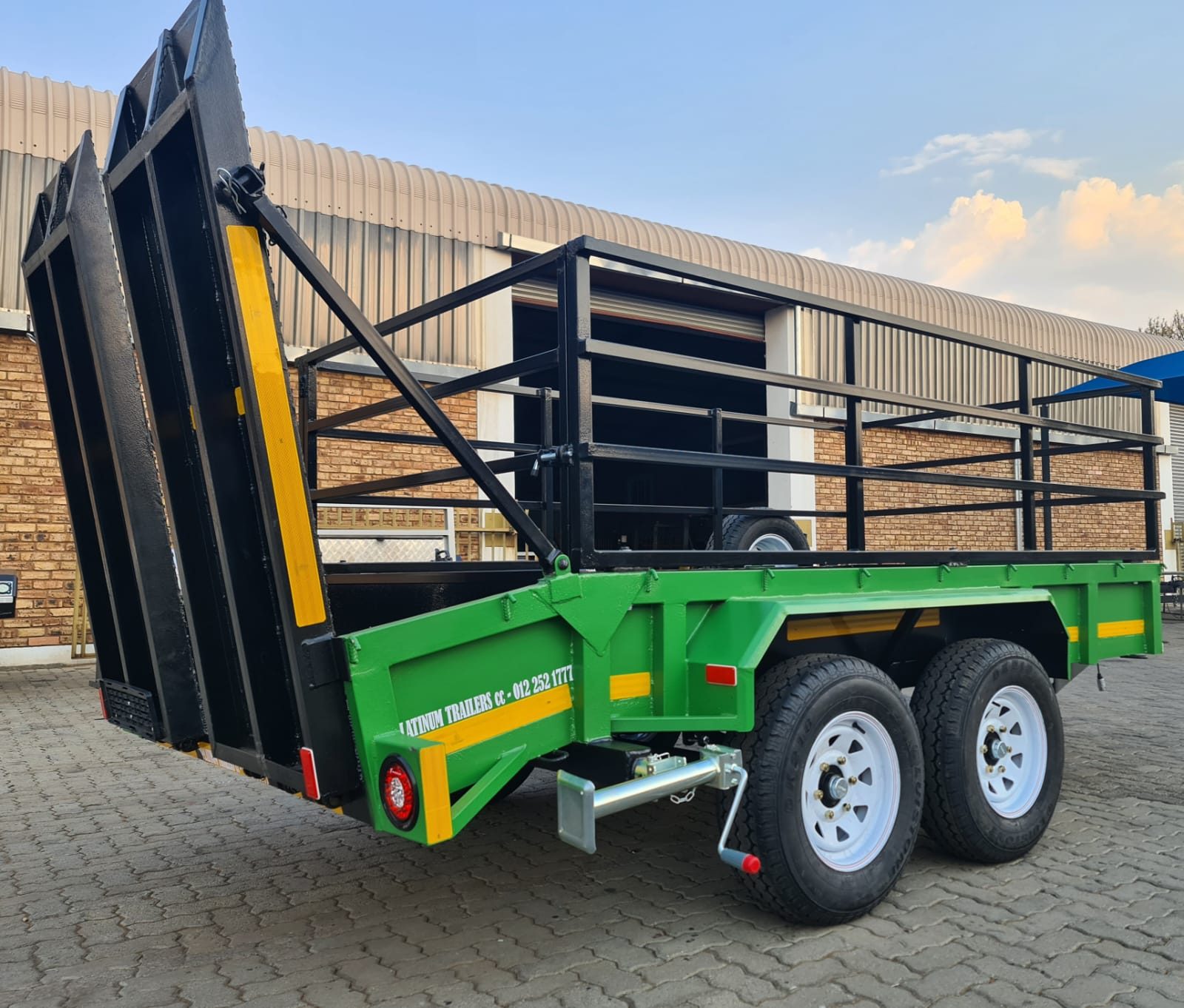 Platinum Trailers CC Bobcat / Forklift Combo Trailer. – photo 3