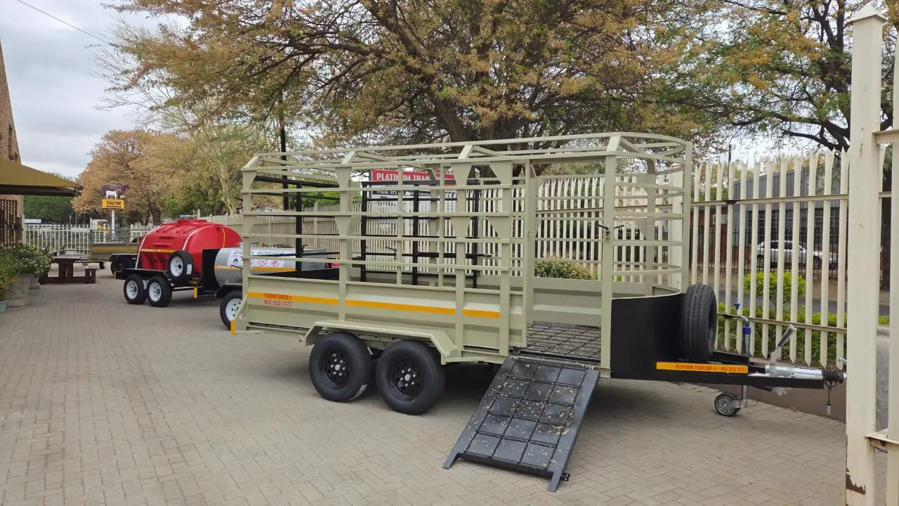 Platinum Trailers CC Cattle Trailer – photo 3