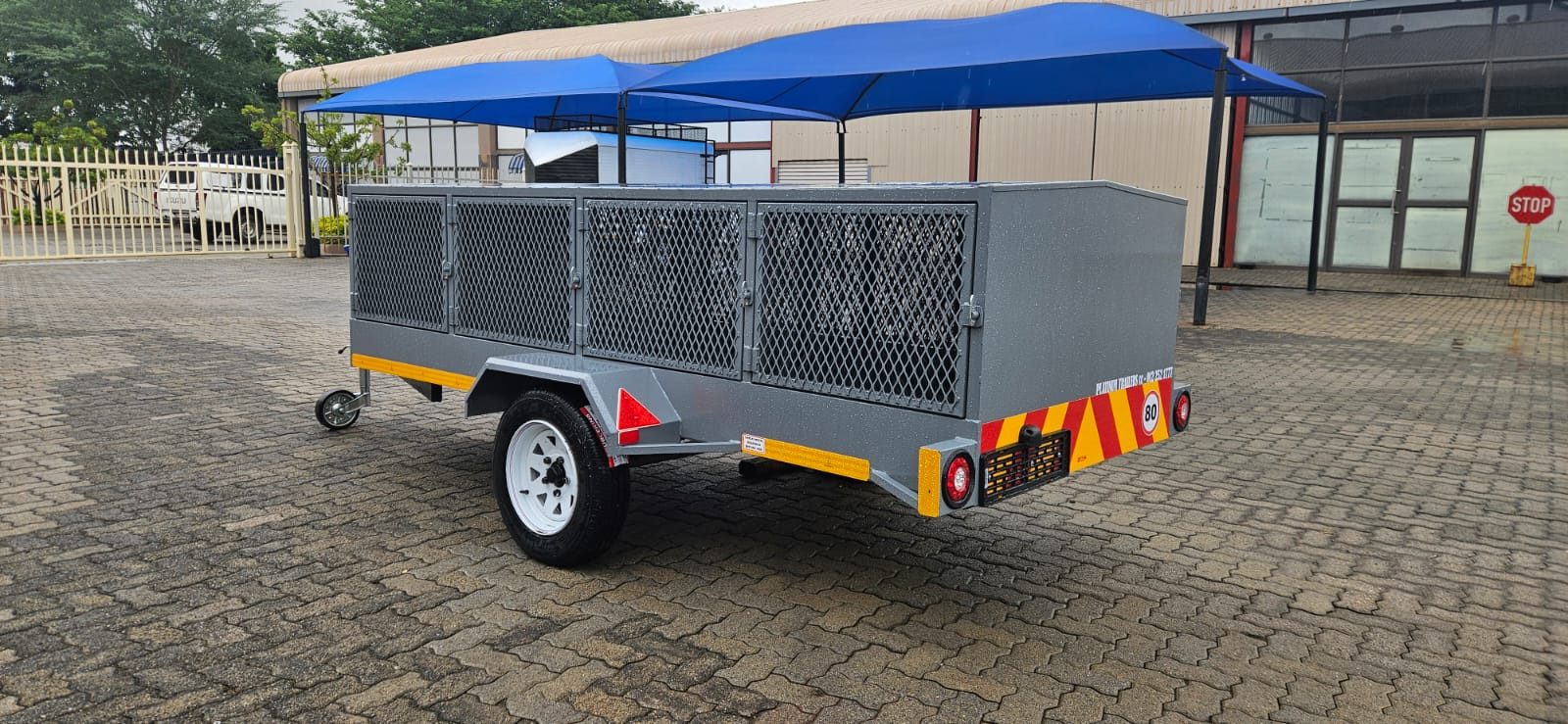 Platinum Trailers CC Dog Trailers. – photo 1