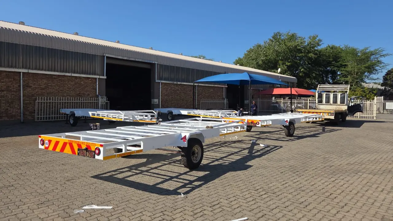 Platinum Trailers CC JoJo Tank Trailers. – photo 6