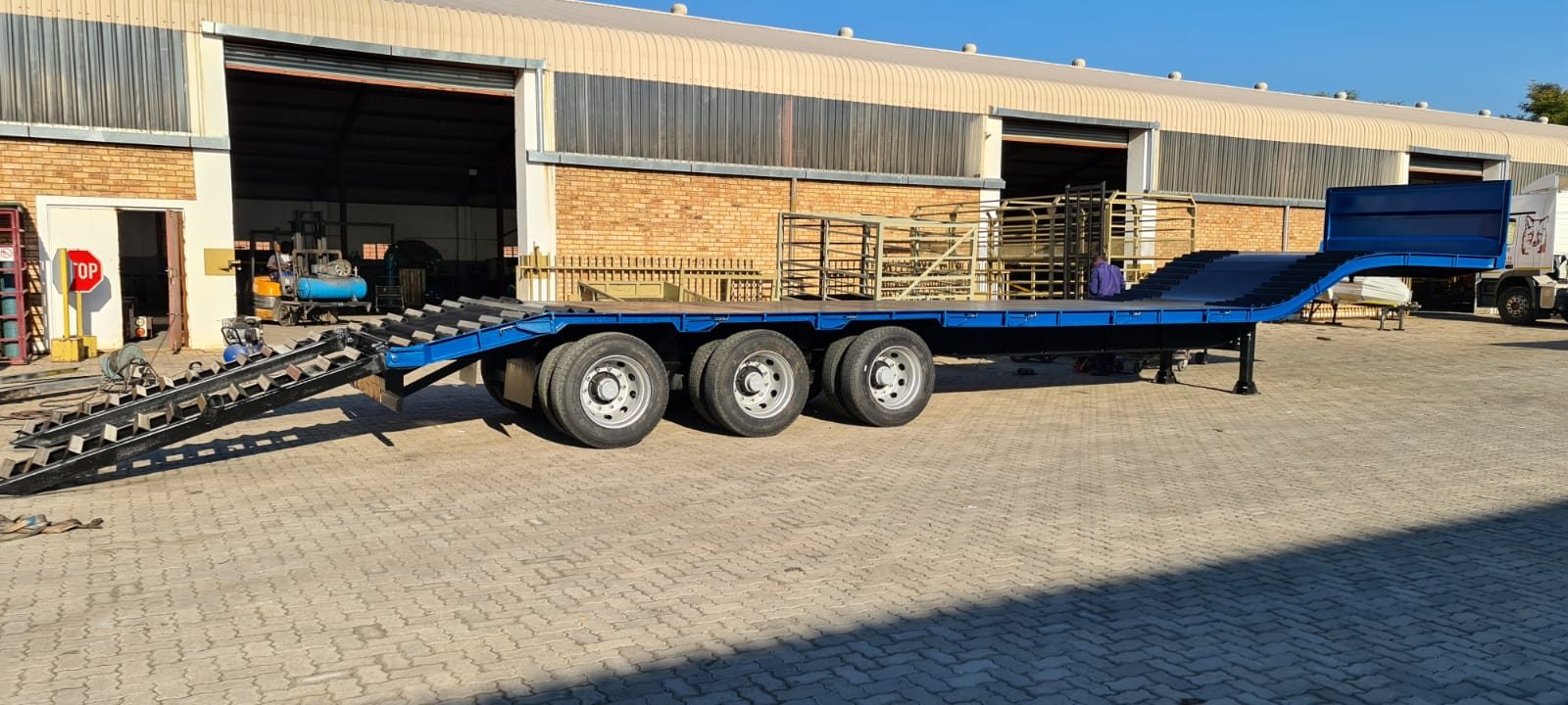 Platinum Trailers CC Lowbed Trailer. – photo 5