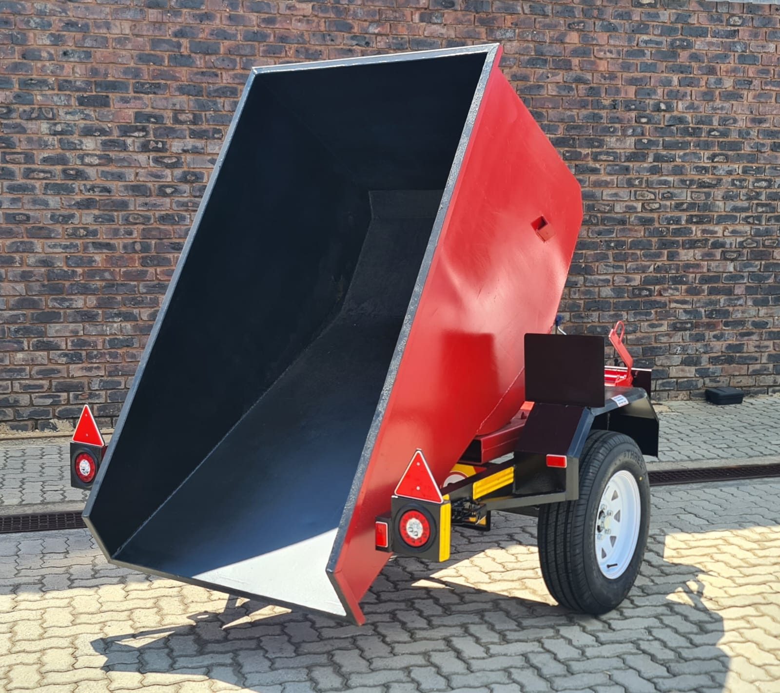 Platinum Trailers CC Mini Tipper Trailer. – photo 2